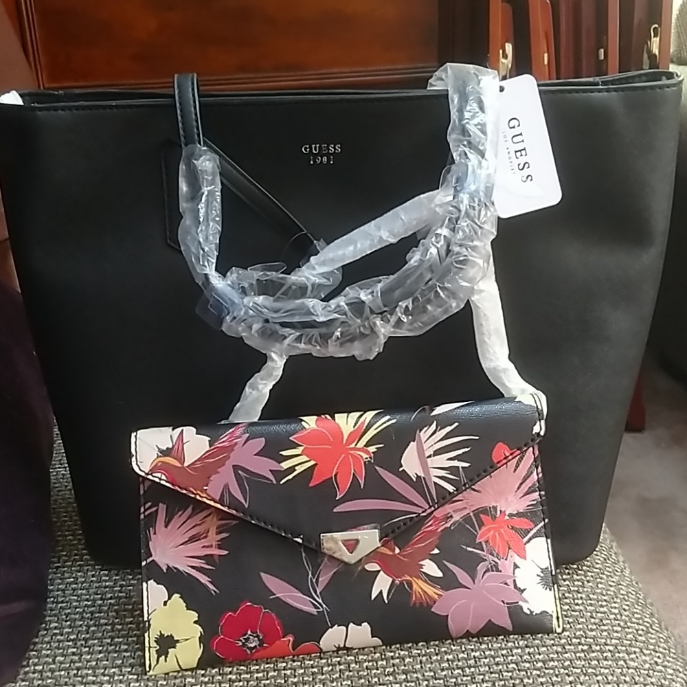 Guess Tote Bag Set